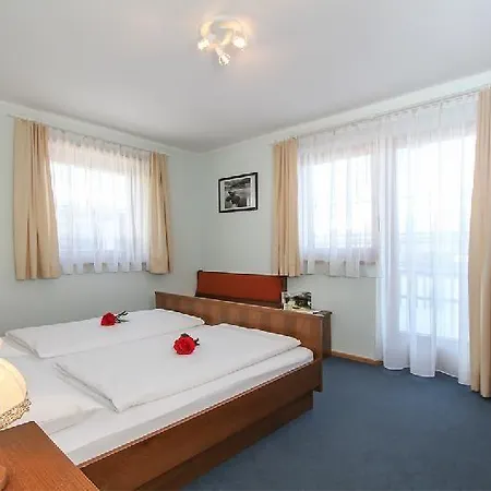 Haus-Obermoser-Ferienwohnung-Typ-1 * كوسن