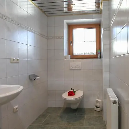 Haus-Obermoser-Ferienwohnung-Typ-1 * كوسن